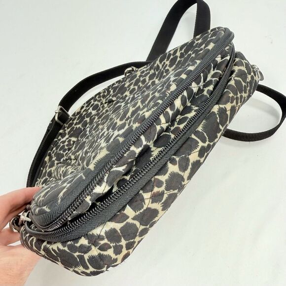 Traveling Black Tan Animal Print Multi Pocket Travel Crossbody - Picture 7 of 15